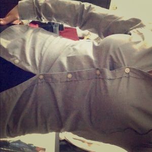H&M gray button down shirt